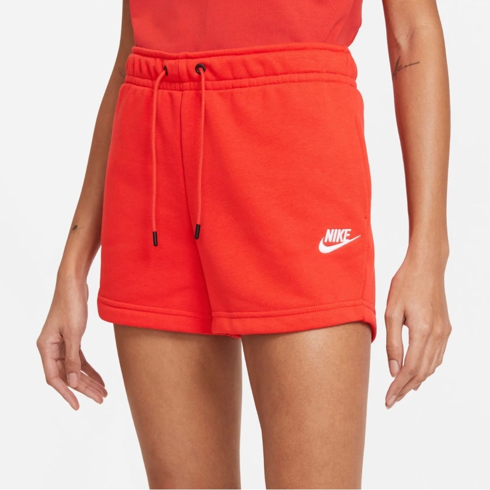 New without tags Nike Sportswear Essential Womens French Terry Shorts